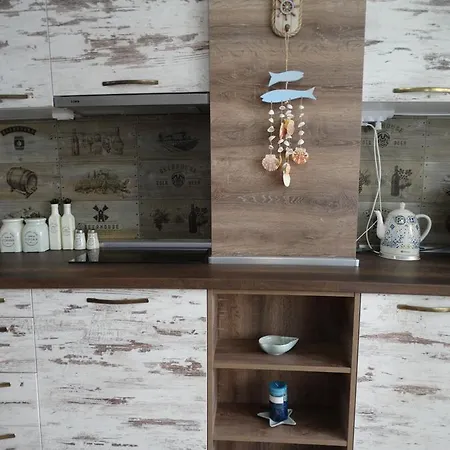 Apartment Lora Boutique Pomorie