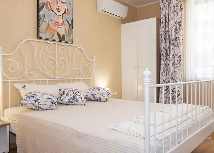 Lora Boutique Appartamento *