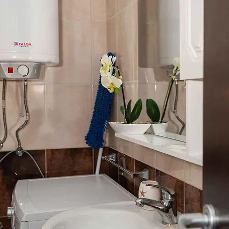 Apartment Lora Boutique Pomorie