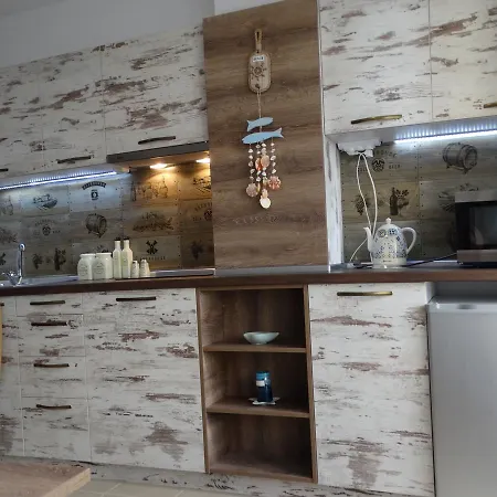 Lora Boutique Apartament Pomorie