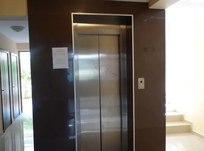 Lora Boutique Lägenhet