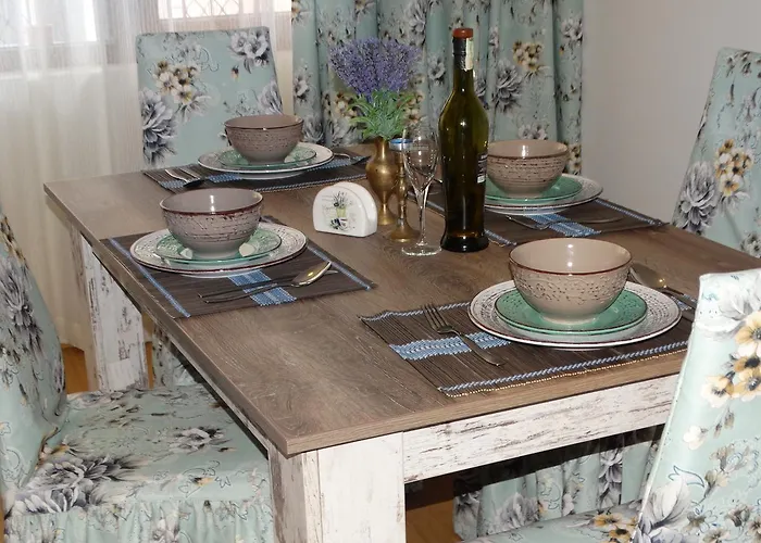 Lägenhet Lora Boutique